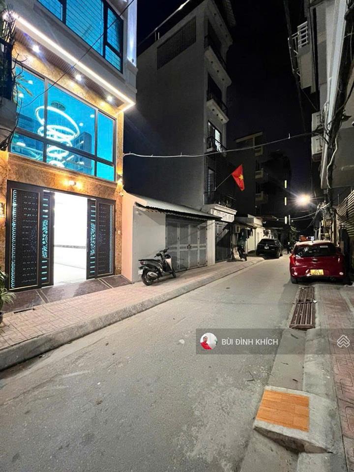 Bán nhà thanh xuân  phân lô, ô tô kinh doanh  40m2  6 tầng thang máy  chỉ 10.2 tỷ