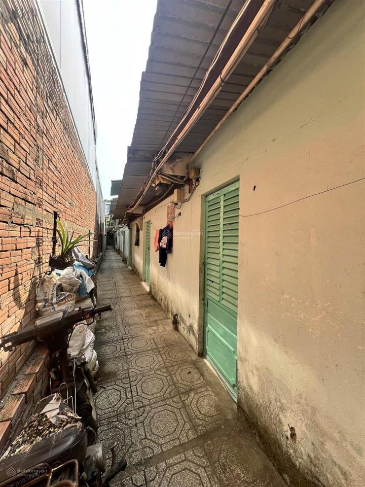 Bán nhà mặt tiền nguyễn ảnh thủ  240m2 (4.5m x 50m)  dòng tiền 30tr/tháng  16.9 tỷ