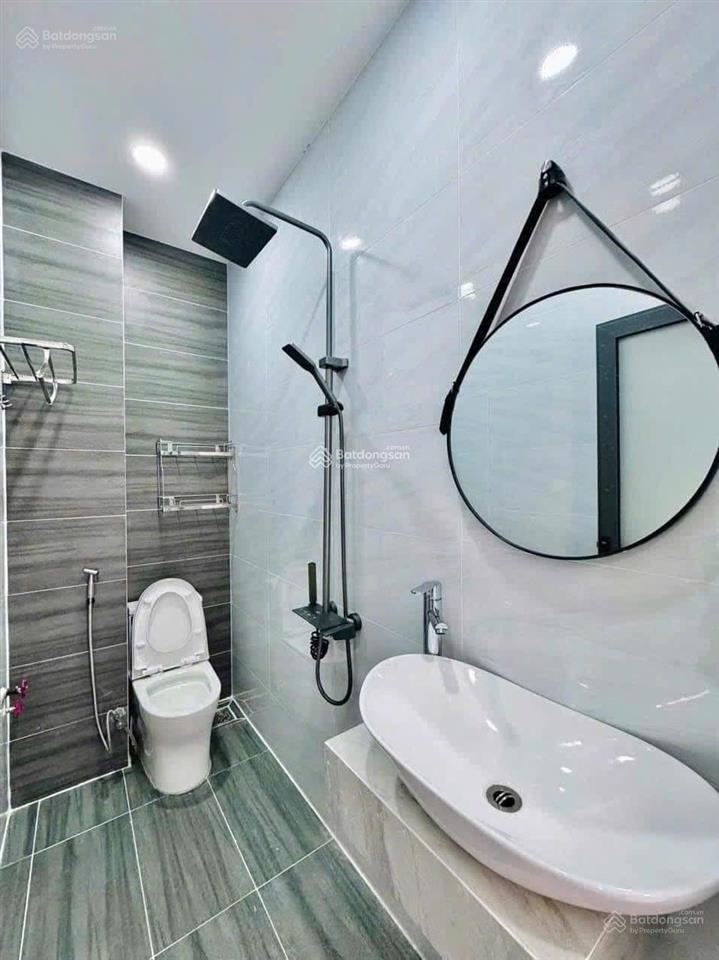 Nhà bán ngay chợ an đông đường trần phú, phường 4, quận 5  chỉ 5 tỷ 360/ 63m2(4,5x14)  sổ đẹp