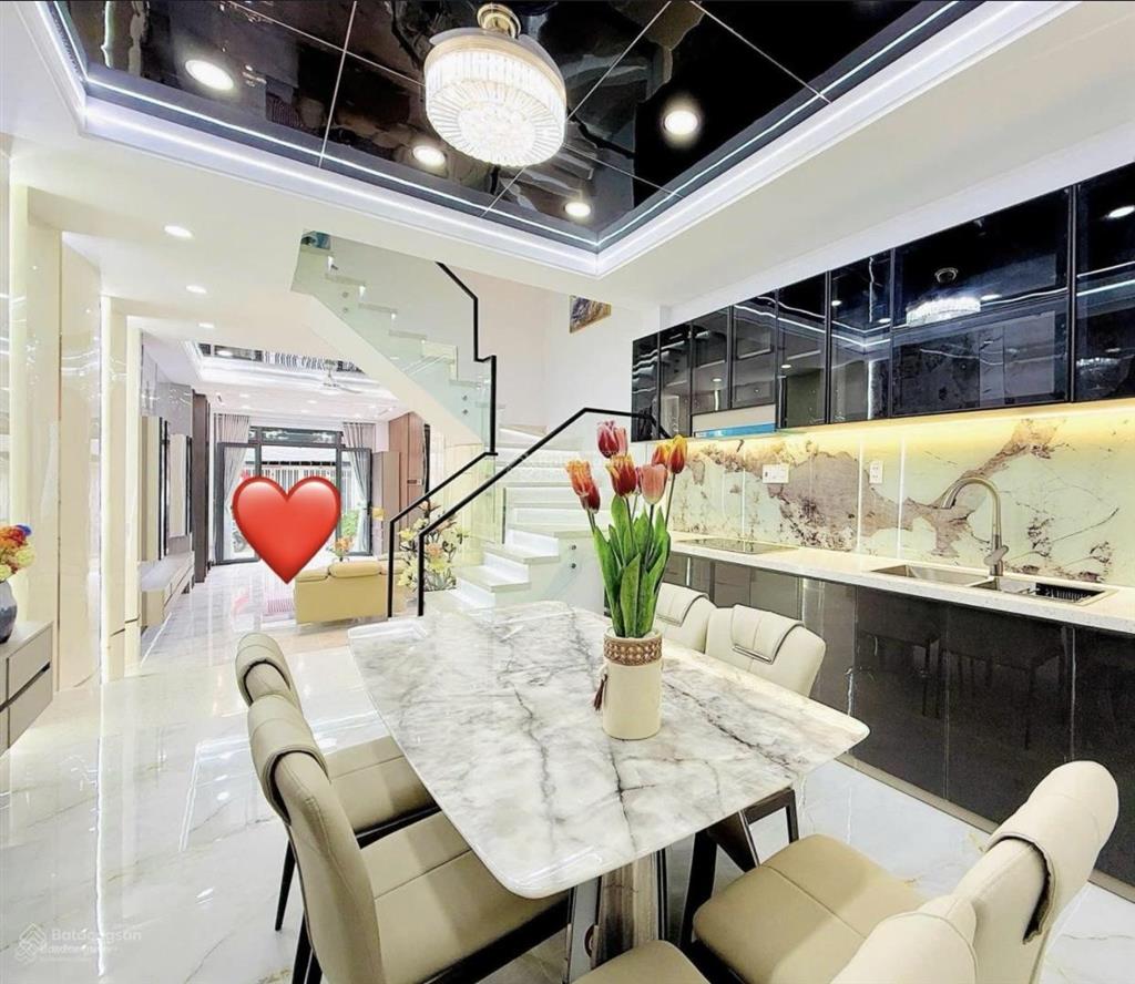 Nhà phố chỉ 4 tỷ 790 ngay nguyễn thiện thuật, phường 2, quận 3  68,8m2  hxh 6m, 3 lầu, 4pn,sổ sẵn