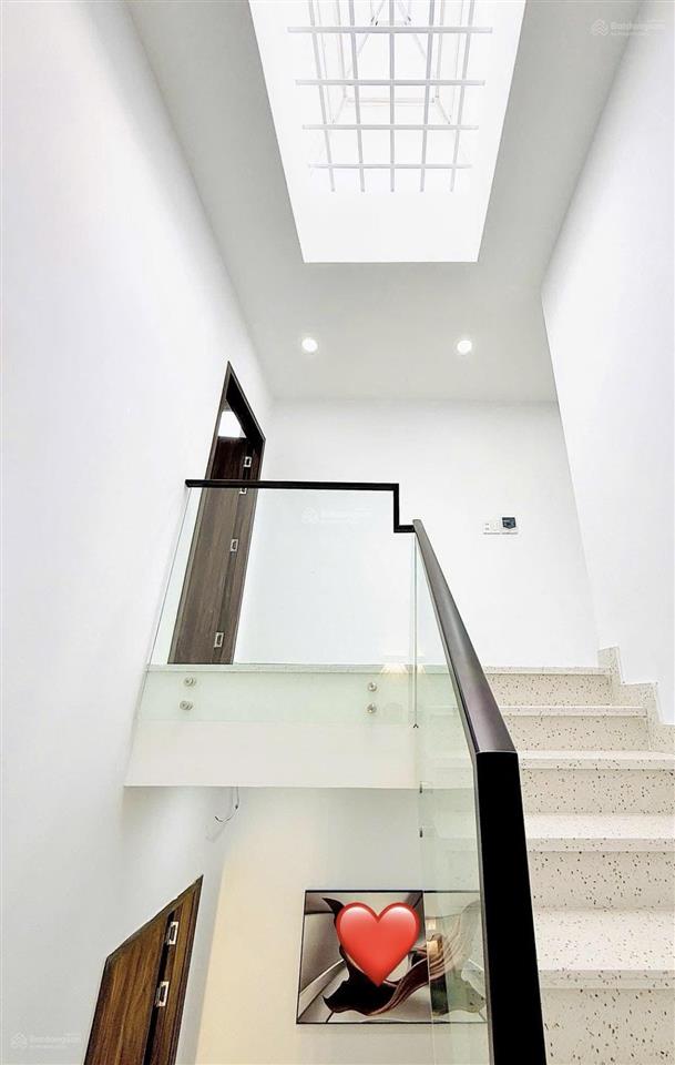 Nhà phố chỉ 4 tỷ 790 ngay nguyễn thiện thuật, phường 2, quận 3  68,8m2  hxh 6m, 3 lầu, 4pn,sổ sẵn