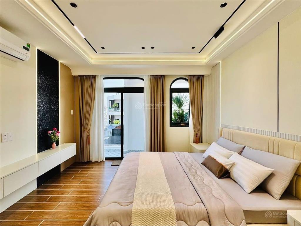 Nhà phố 3 tầng cực đẹp ngay ngô tất tố, phường 19, bình thạnh  3 tỷ 890/ 72m2 (4 x 18m)  4pn