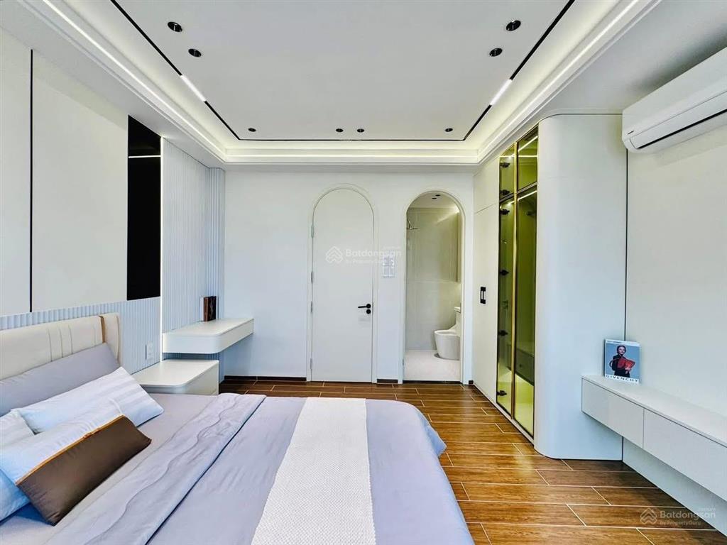 Nhà phố 3 tầng cực đẹp ngay ngô tất tố, phường 19, bình thạnh  3 tỷ 890/ 72m2 (4 x 18m)  4pn