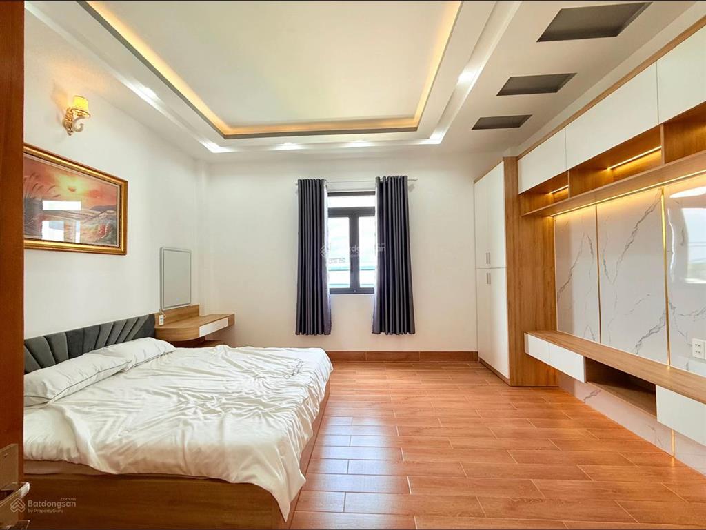 Bán nhà mt 5m ngay trần kế xương, phú nhuận  chỉ 6 tỷ 350/ 90m2  2 lầu, 4pn  dòng tiền 30 triệu