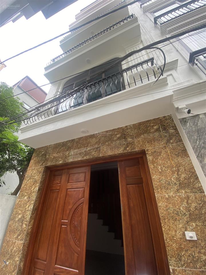 Bán nhà 6 tầng thang máy xuân đỉnh 42m2 giá 13.7 tỷ ngõ thông, gần ô tô, đường mới sắp xong.