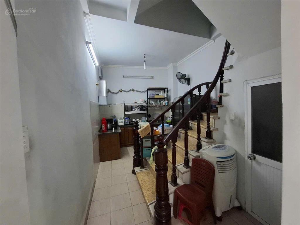 Cần bán nhà đường trần khát trân, phường vĩnh tuy, hbt hà nội, dt 51m 4 tầng, mt 4m sổ đỏ