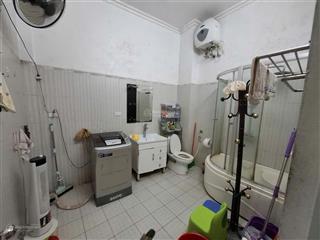 Cần bán nhà đường trần khát trân, phường vĩnh tuy, hbt hà nội, dt 51m 4 tầng, mt 4m sổ đỏ