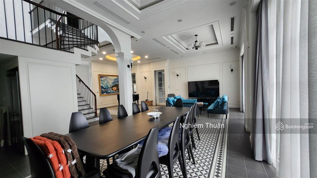 Toà nhà đẹp nhất ba đình, hà nội. 218m2, 10 tầng mới, mặt tiền 8m. dòng tiền 4 tỷ. nhỉnh 600tr/m2
