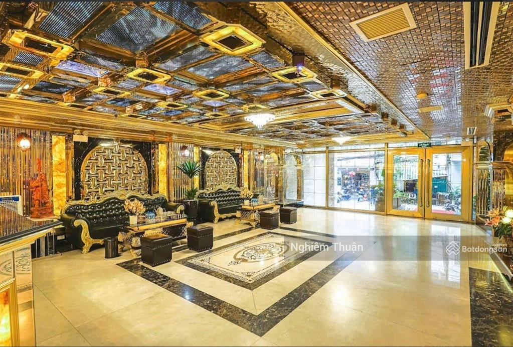Toà nhà đẹp nhất ba đình, hà nội. 218m2, 10 tầng mới, mặt tiền 8m. dòng tiền 4 tỷ. nhỉnh 600tr/m2