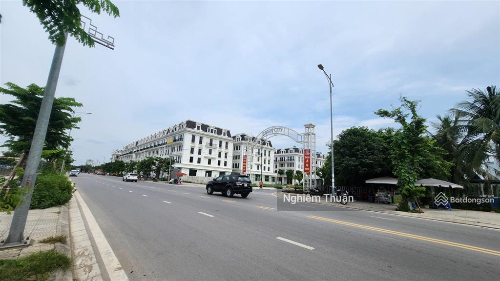 Mảnh đất đẹp nhất khu đền lừ, tân mai, louis hoàng mai. 108m2, mt 8m. giá đầu tư nhỉnh 300tr/m2.