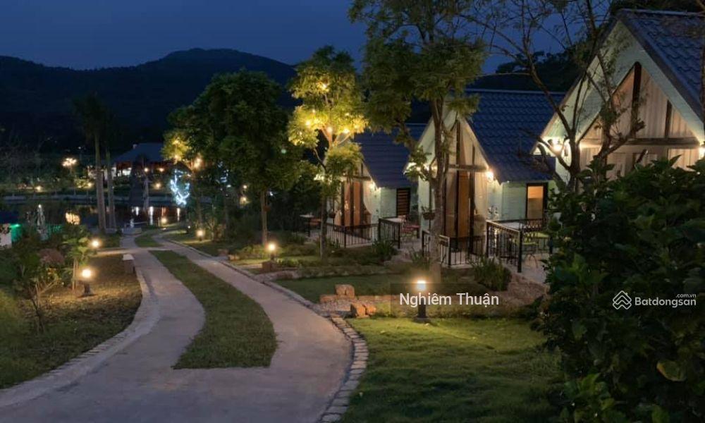 Bán khu nghỉ dưỡng 4 sao tại ba vì, hà nội. 22.000m2, doanh thu 12 tỷ/năm. nhỉnh 100 tỷ (5tr/m2)