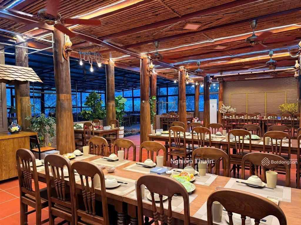 Bán khu nghỉ dưỡng 4 sao tại ba vì, hà nội. 22.000m2, doanh thu 12 tỷ/năm. nhỉnh 100 tỷ (5tr/m2)