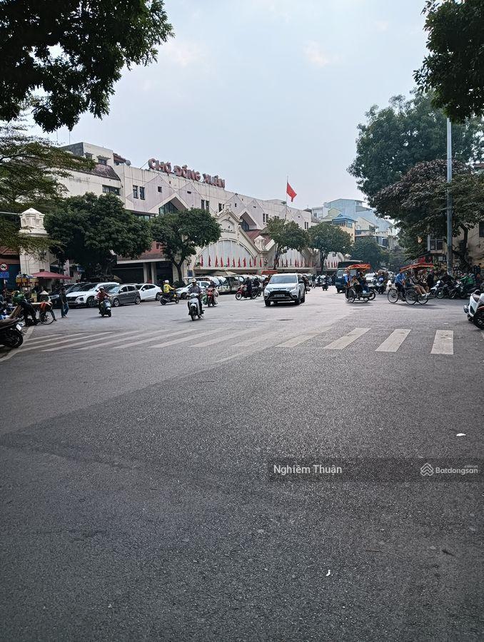 Nhà mặt phố hàng giấy, đồng xuân, đẹp nhất hoàn kiếm, hn. 160m2, 7 tầng thang máy. giá nhỉnh 170 tỷ