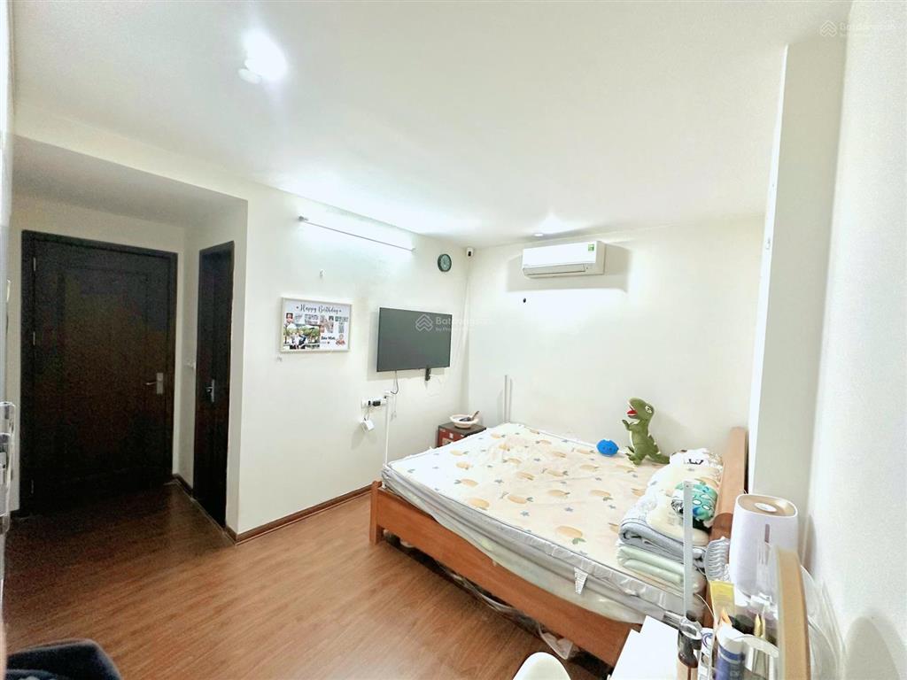 Bán cc hà nội homeland, 5,05 tỷ, 65m2, 2pn, 2wc, giá tốt