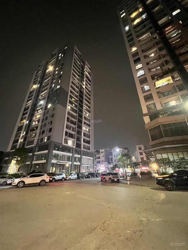 Bán căn 2pn 80m2  3pn 2vs hàng hiếm tại berriver jardin