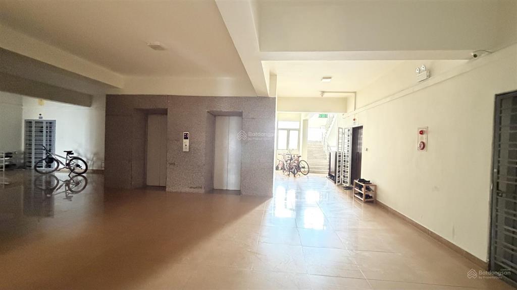 Cần bán gấp căn 98m2 view sang vinhomes, giá chỉ 55triệu /m2