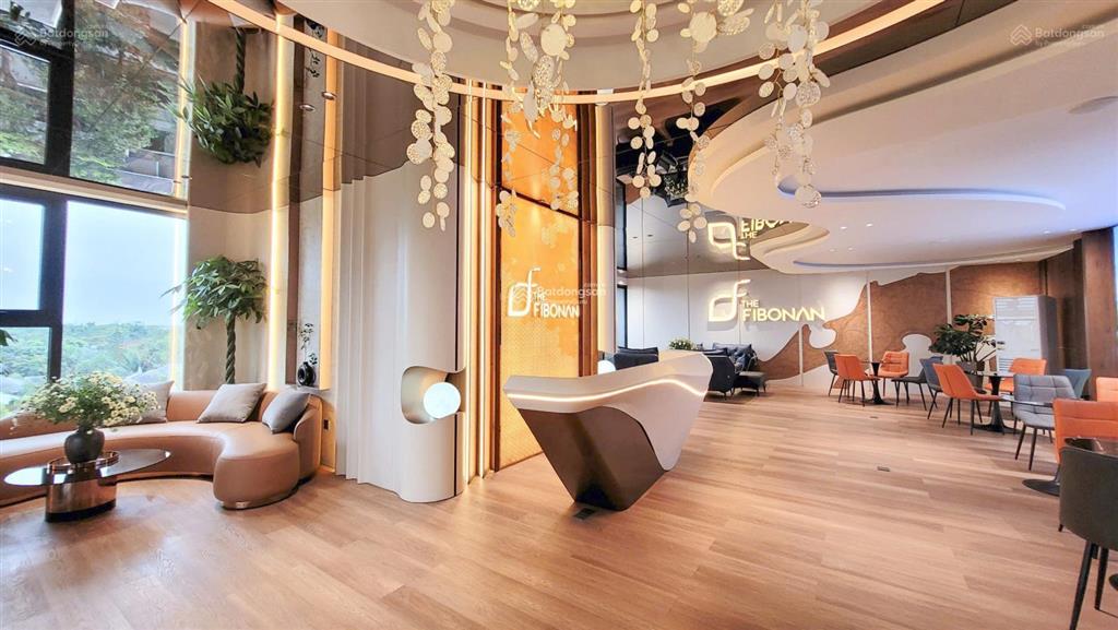 Chính chủ bán căn 3pn giá tốt the fibonan  ecopark  tầng vip  view công viên + sông tuyệt đẹp