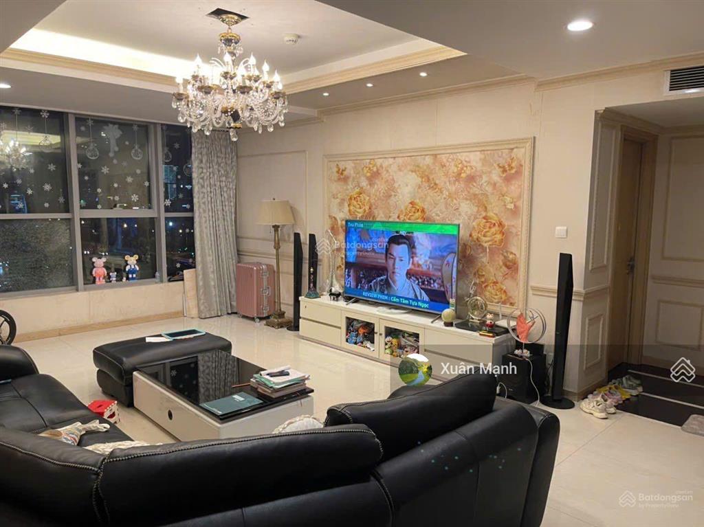 Căn hộ duy nhất 117m2 3pn, full đồ, cửa tb, ban công đn, tại thăng long n01, giá thỏa thuận