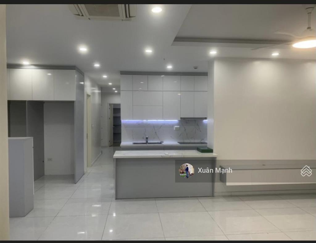 Bán căn hộ 124m2 cửa đb, ban công đn, thiết kế 4 phòng ngủ, tại ct8 the emerald mễ trì, 11,89 tỷ