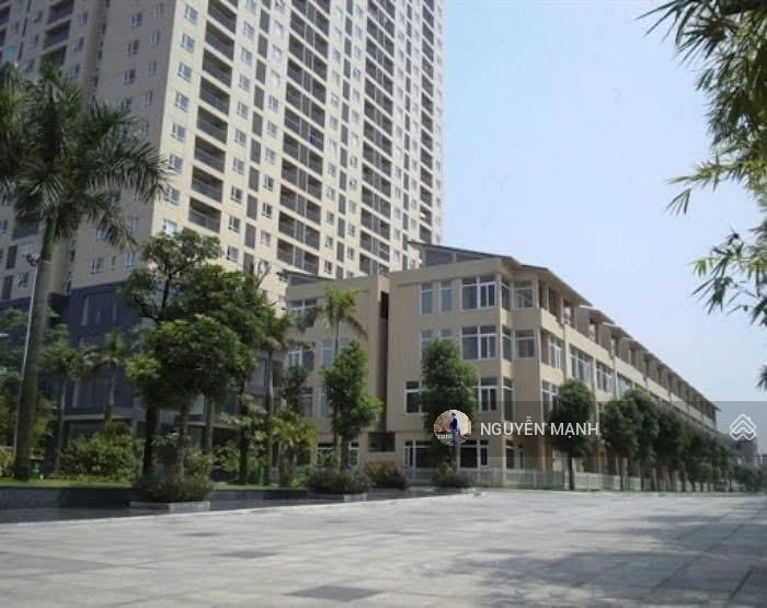 Bán liền kề nv1. 80m2. 4pn,4wc. full đồ tại dream town (coma6). giá rẻ 20,9 tỷ.  0962 636 ***