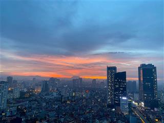Căn hộ keangnam. 206m2, 4 + 1 phòng ngủ, 4 vệ sinh, tầng trung, 3 mặt thoáng view đẹp. giá 20,5 tỷ