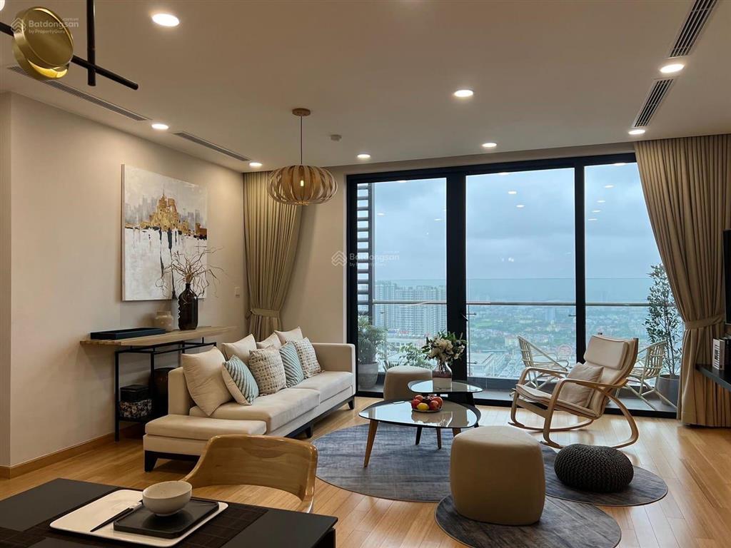 Căn hộ view hồ, 114m2, 3pn, full đồ tại the matrix one, cửa đb, ban công tn, full đồ, giá 11,9 tỷ