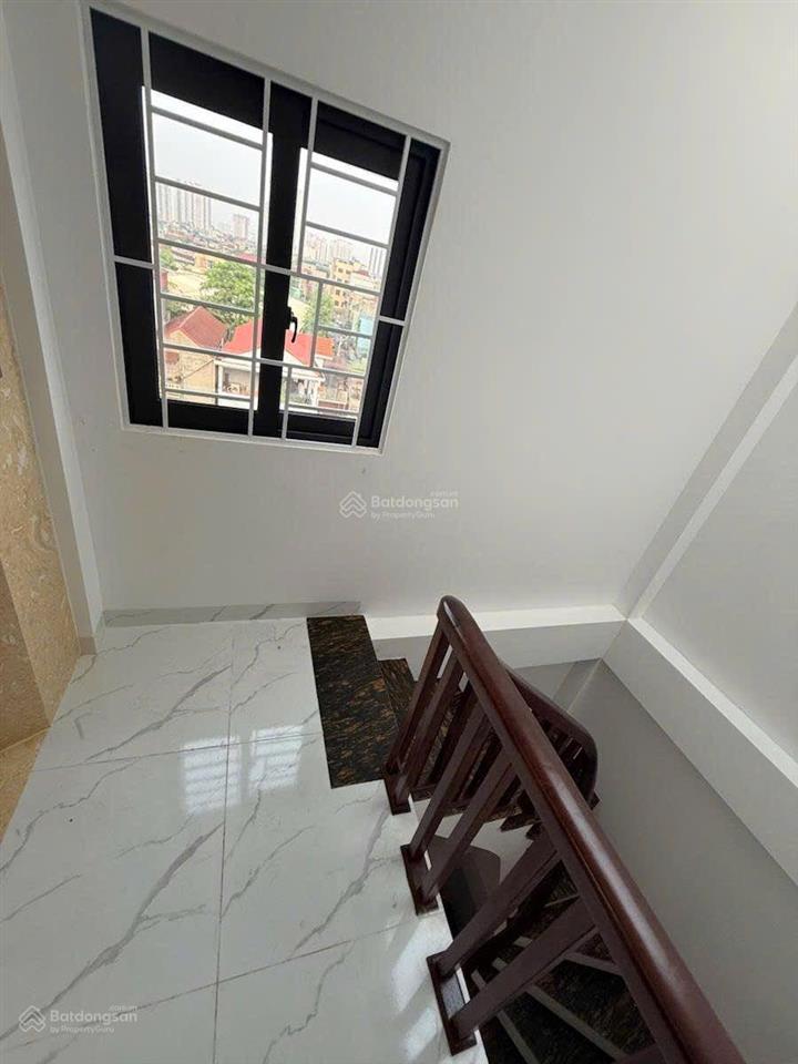 Nhà đẹp 6 tầng thang máy, tặng hết nội thất đẹp .tại phan đình giót hà đông