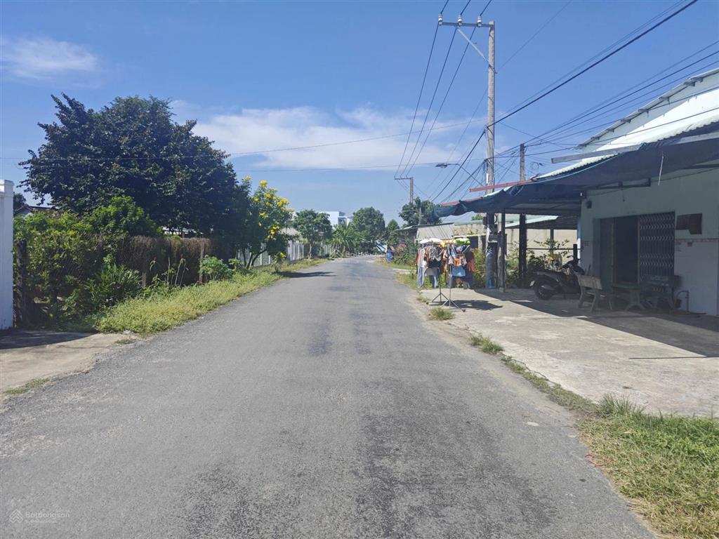 Chính chủ gửi bán gấp lô đất 107m2 giá 550 triệu mt đường an phú ngay khu công nghiệp trảng bàng