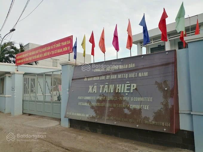 Chủ ngộp bán gấp lô đất 110m2 giá 1tỷ7 đường lê thị lơ ngay uỷ ban xã tân hiệp hóc môn 0868 691 ***