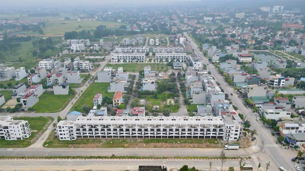 Bán nhà 4 tầng 98m2 tại khu đô thị mới xuân hòa, 46tr/m2 5pn, 4wc