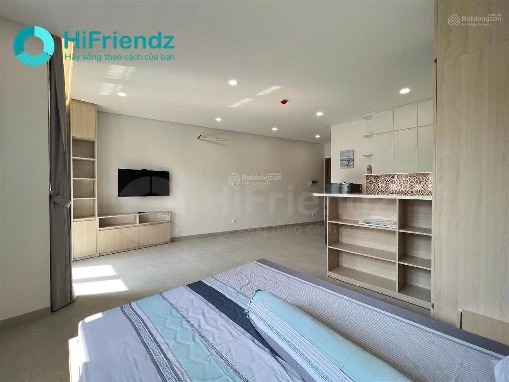 Siêu phẩm mới xây ban công thoáng  ngay gần trần não, kế bên đh gtvt cs2