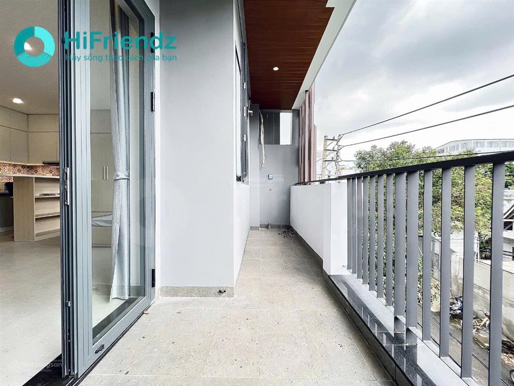 Siêu phẩm mới xây ban công thoáng  ngay gần trần não, kế bên đh gtvt cs2