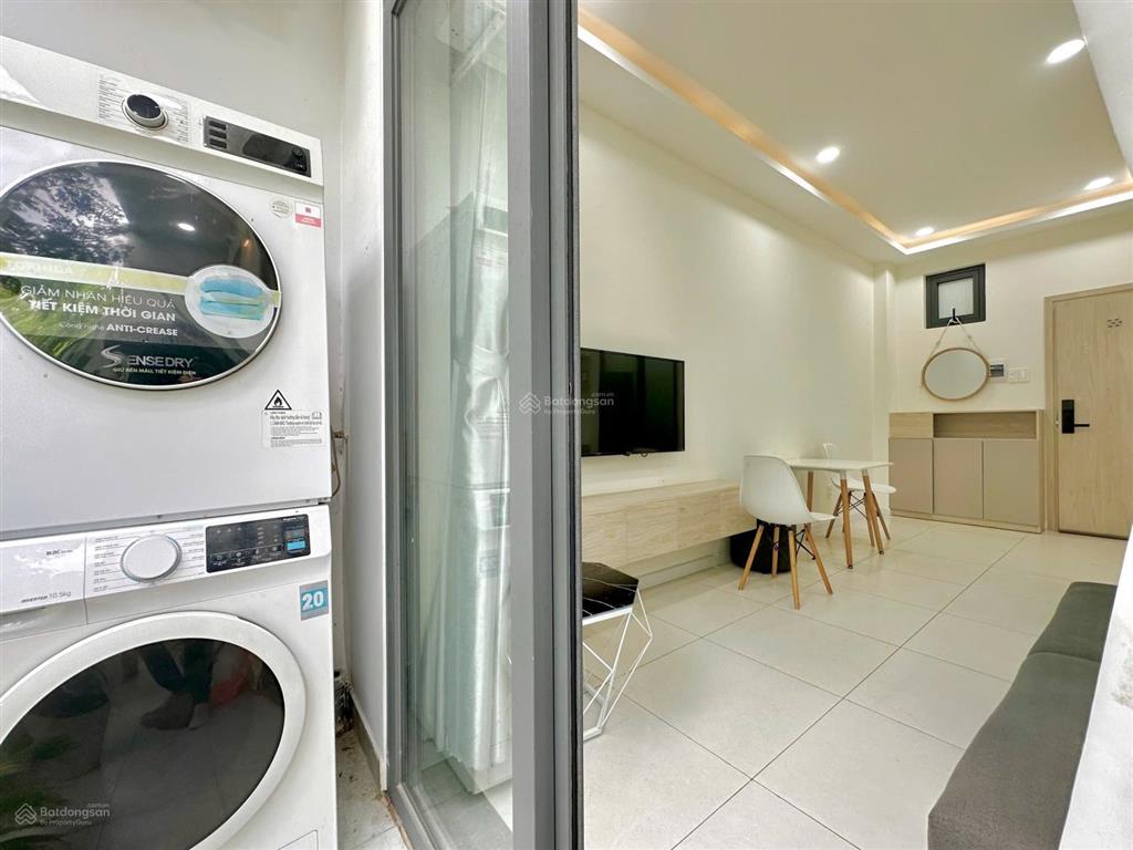 1pn tách bếp ban công thoáng  full nội thất máy giặt máy sấy