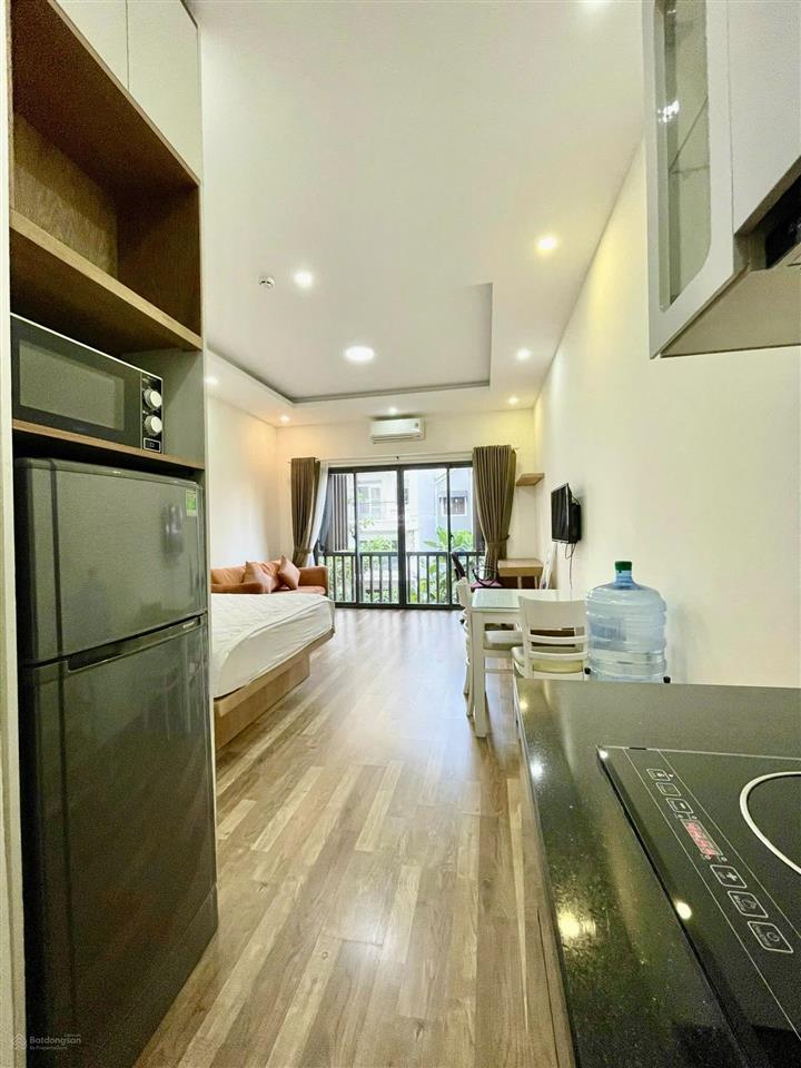 Phòng ban công siêu thoáng  hẻm nội khu nhiều cây xanh