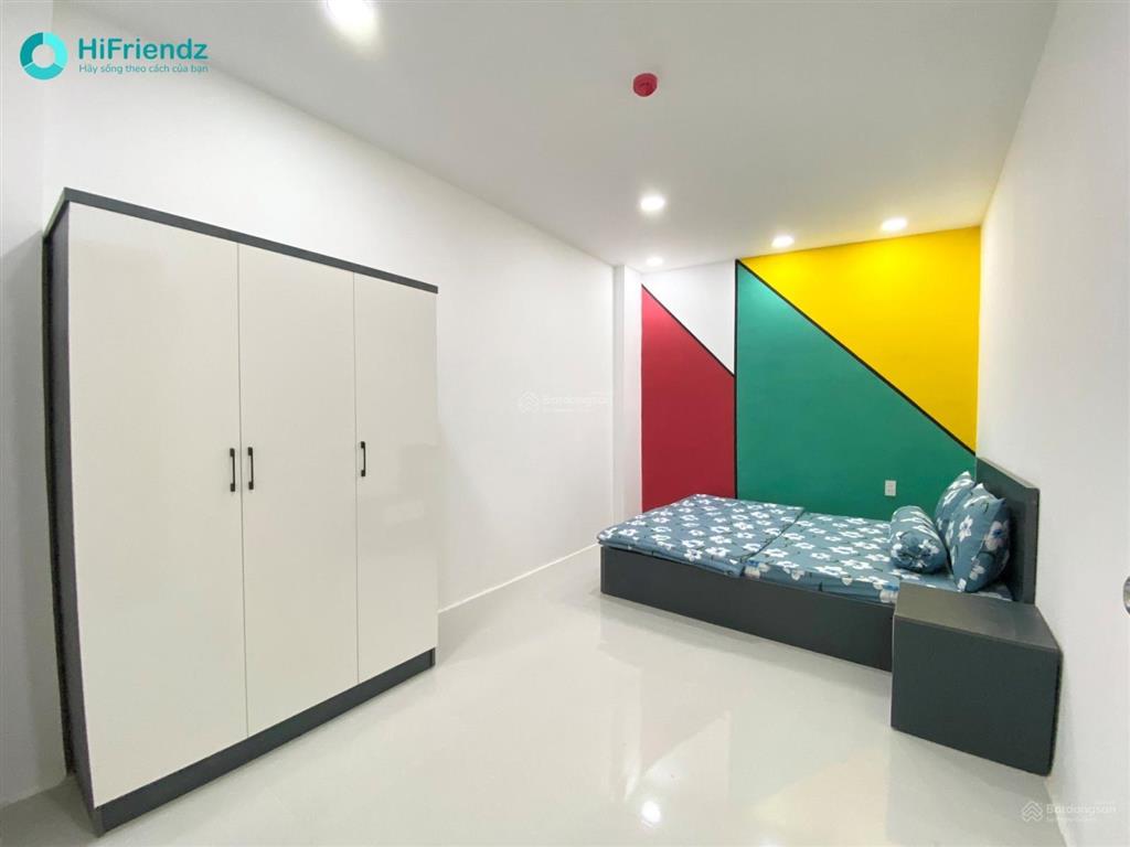 2pn diện tích khủng 70m2  nội thất cơ bản linh động 3 máy lạnh  hầm xe thang máy