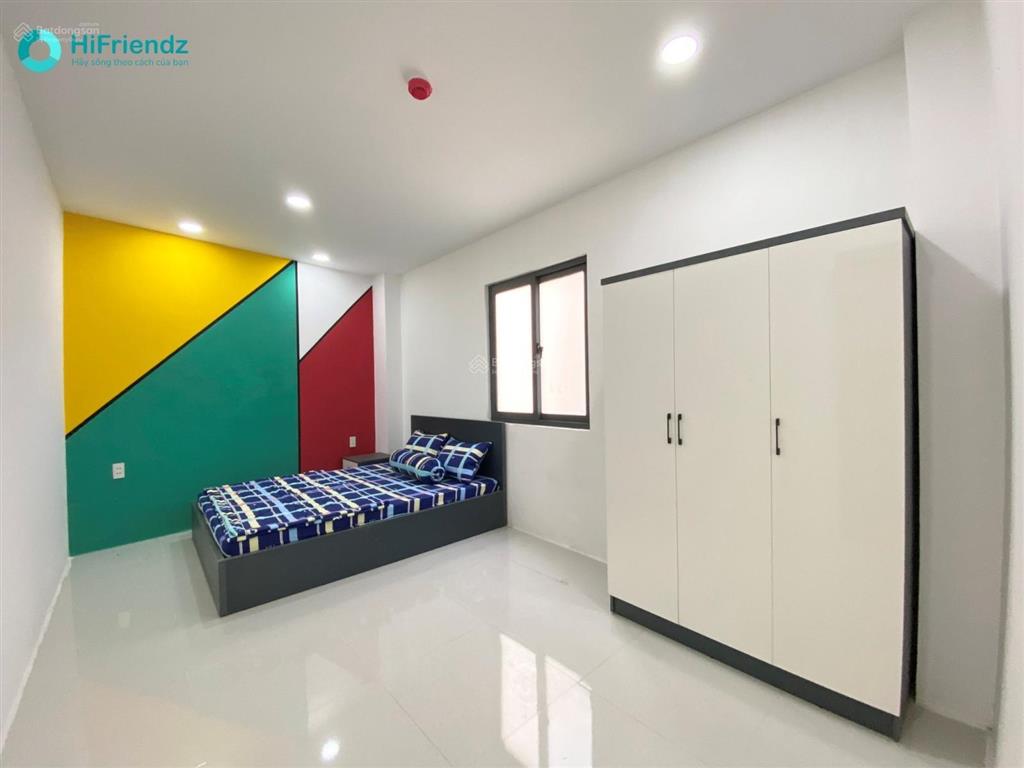 2pn diện tích khủng 70m2  nội thất cơ bản linh động 3 máy lạnh  hầm xe thang máy