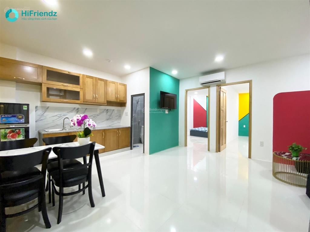 2pn diện tích khủng 70m2  nội thất cơ bản linh động 3 máy lạnh  hầm xe thang máy
