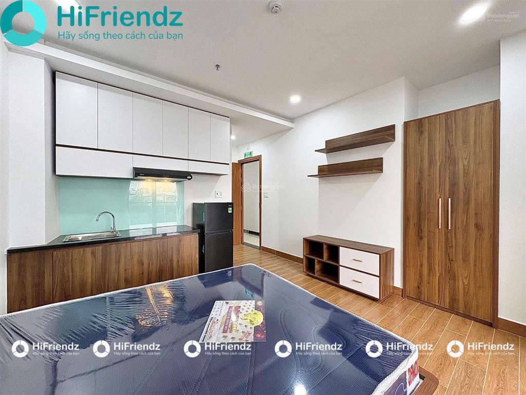 Ban công cửa sổ thoáng  full nội thất máy giặt riêng  thang máy  bảo vệ  thân thiện pet