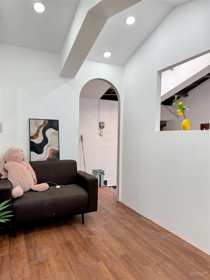 Siêu phẩm 1pn mới xây  nội khu đậu được ô tô  yên tĩnh an ninh