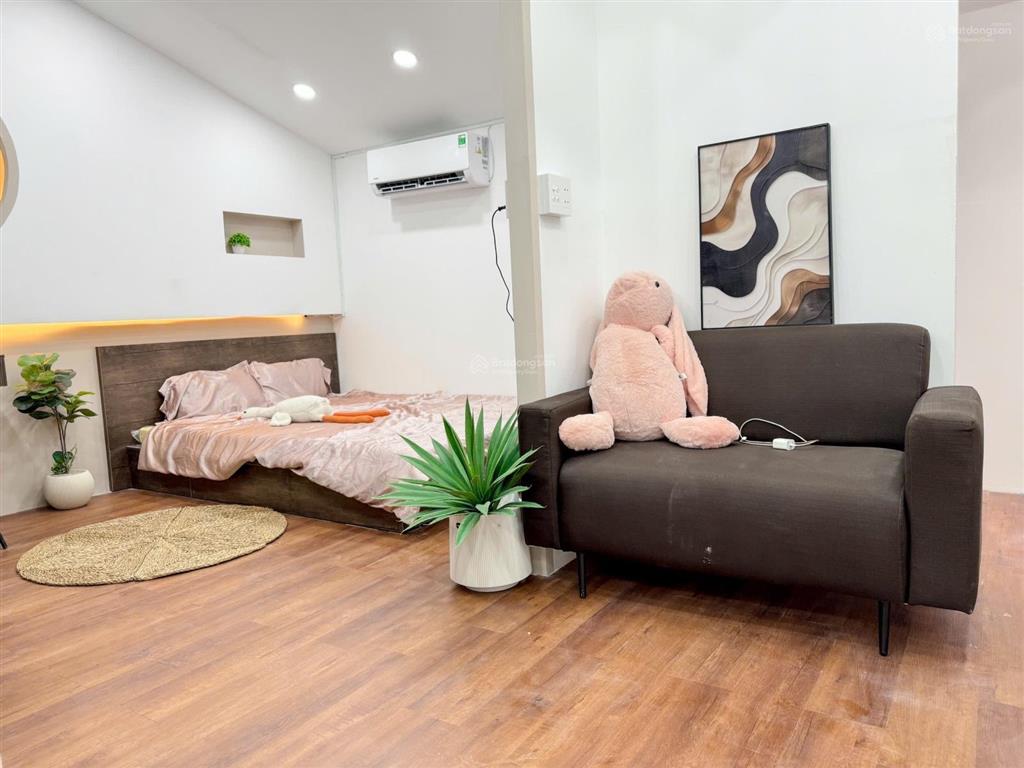 Siêu phẩm 1pn mới xây  nội khu đậu được ô tô  yên tĩnh an ninh