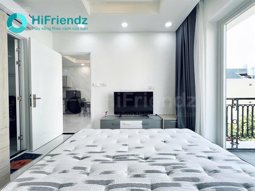 1pn ban công cửa sổ lớn  full nội thất máy giặt riêng