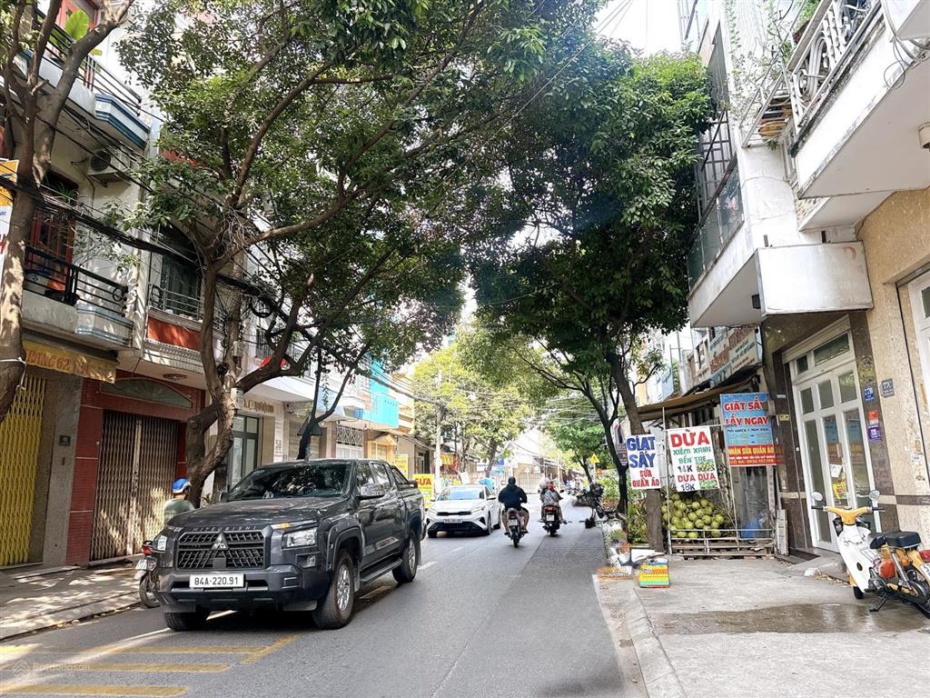 Mặt tiền kinh doanh đường trần tấn p. tân sơn nhì 4x18m, đúc 3.5 tấm vị trí đẹp