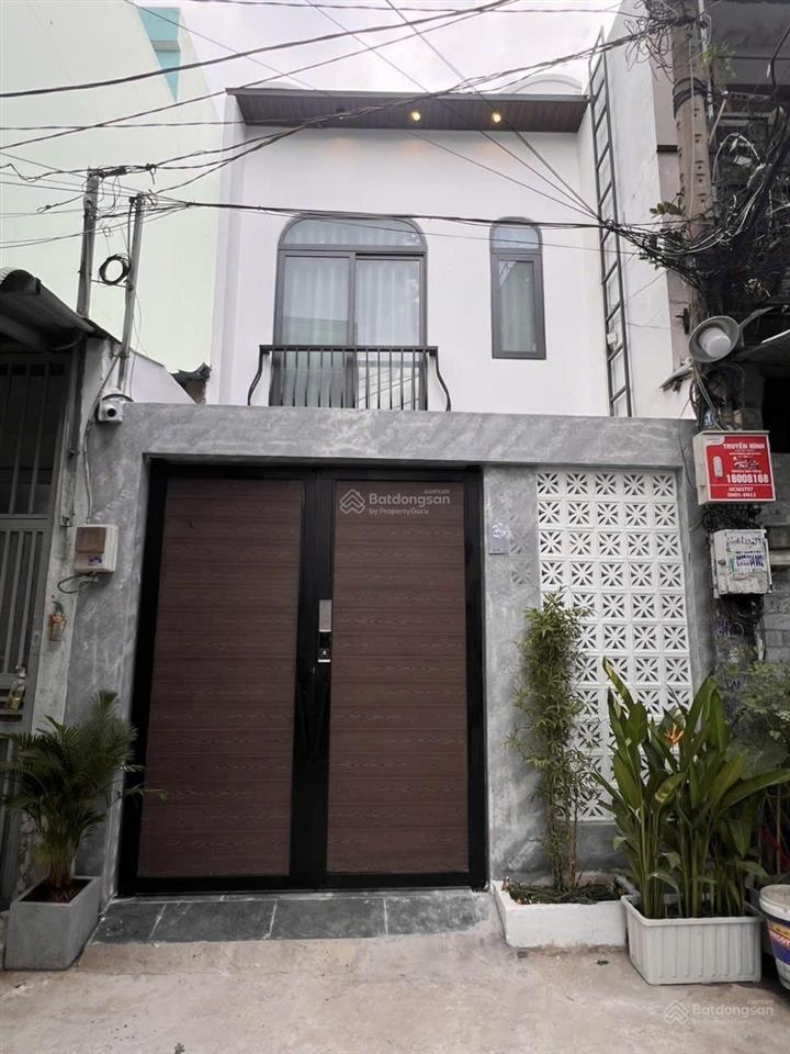Chính chủ bán nhà đường gò dầu p. tân sơn nhì 4x14m, đúc 2 tấm nhà mới xây