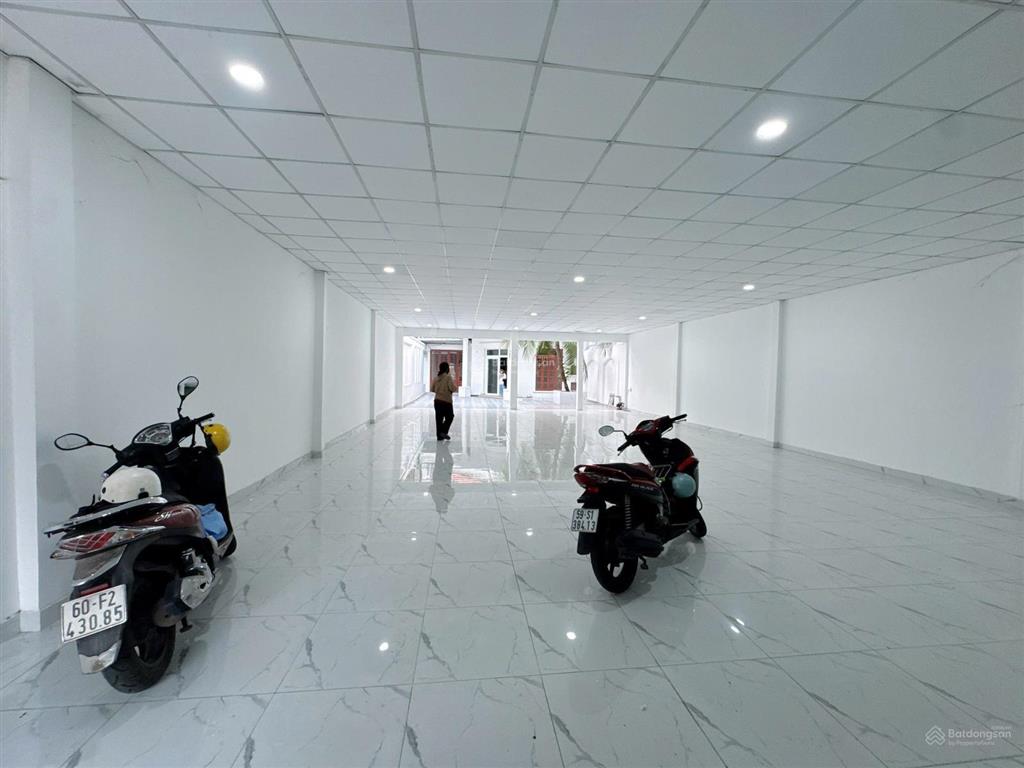 Chính chủ cho thuê mặt tiền kinh doanh bình long 9,5x40m đúc 3 tấm trống suốt
