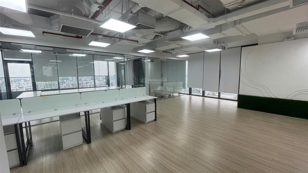 Văn phòng cho thuê mt đường 30/4  115m2