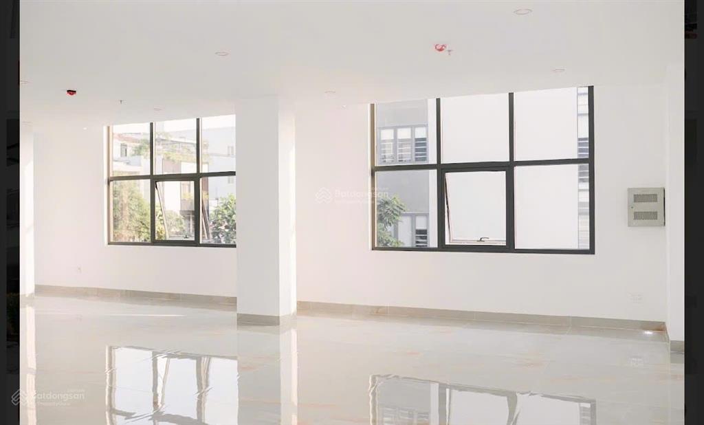 Cho thuê nguyên tòa văn phòng đường phạm hùng