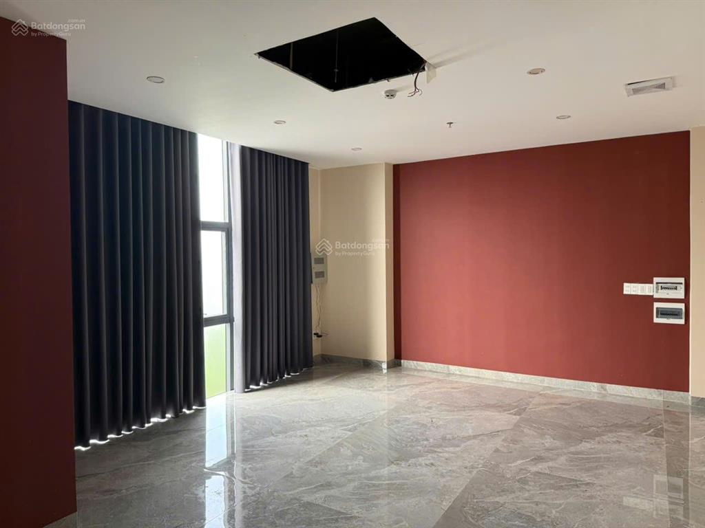Cho thuê nguyên tòa văn phòng đường phạm hùng