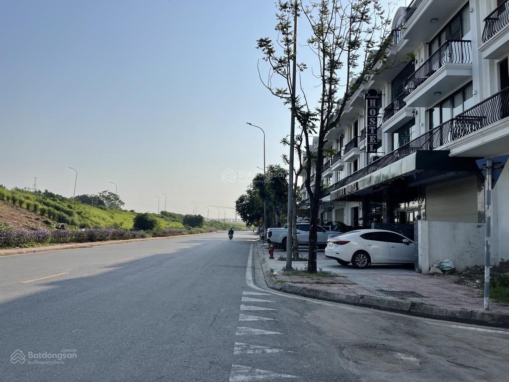 Biệt thự liền kề nam đuống, việt hưng 80m2 4t 12.2 tỷ. hiếm, oto tránh, chủ cần bán trước tết