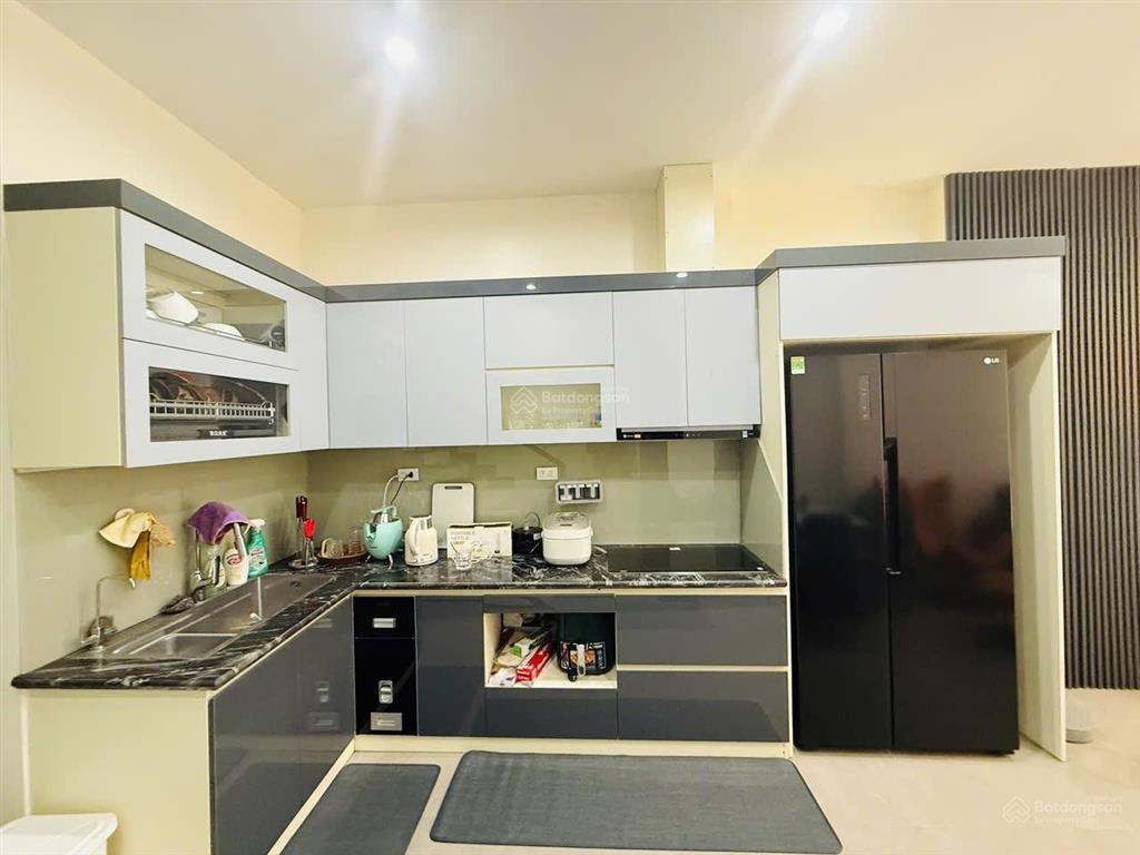 Bán nhà nguyễn văn cừ, bồ đề 40m2 5t 11.5 tỷ. nhà đẹp, nội thất xịn, ô tô tránh