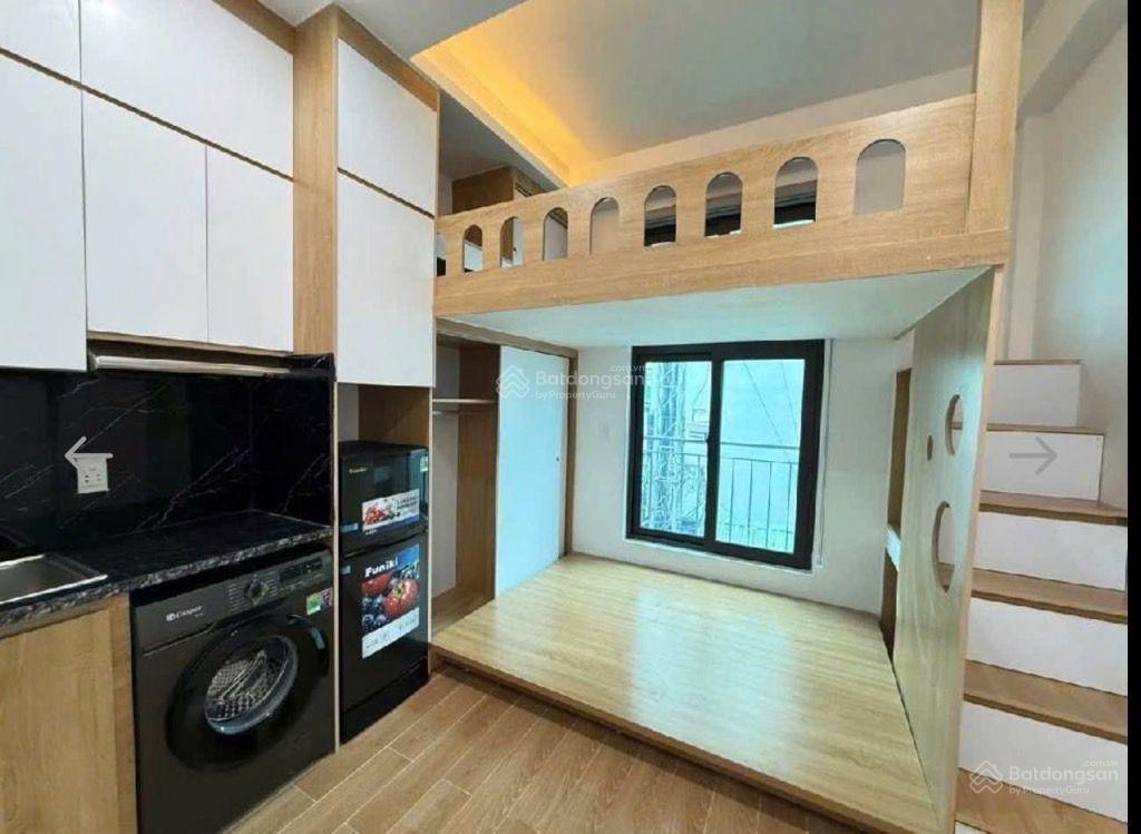 Bán nhà việt hưng, 70m2 8t 15,8 tỷ. thang máy, 19 phòng, 1 tỷ 1 năm